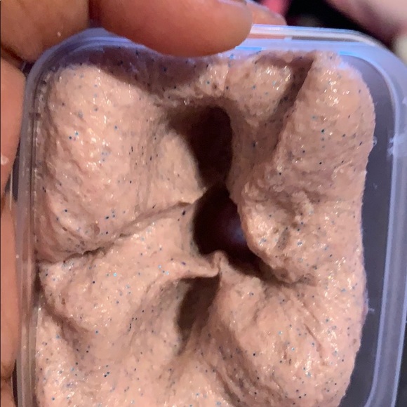 A icy slime - Picture 1 of 1